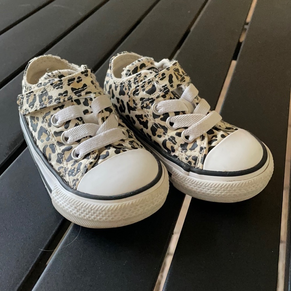 Chuck Taylor® All Star® 1V Leopard Print - Ox